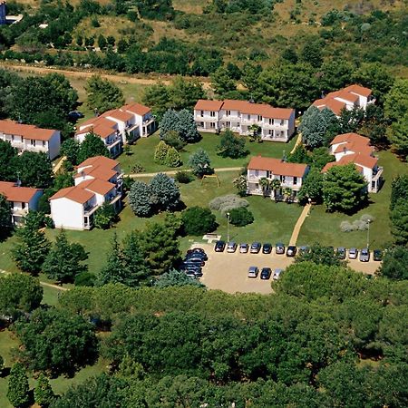 Ai Pini Medulin Resort מראה חיצוני תמונה