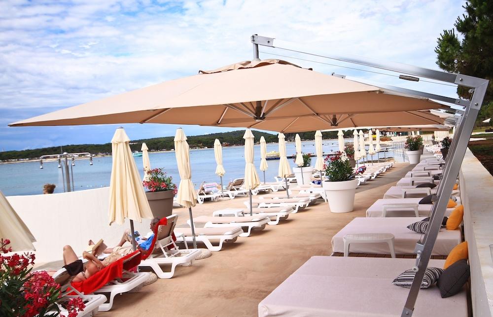 Ai Pini Medulin Resort מראה חיצוני תמונה
