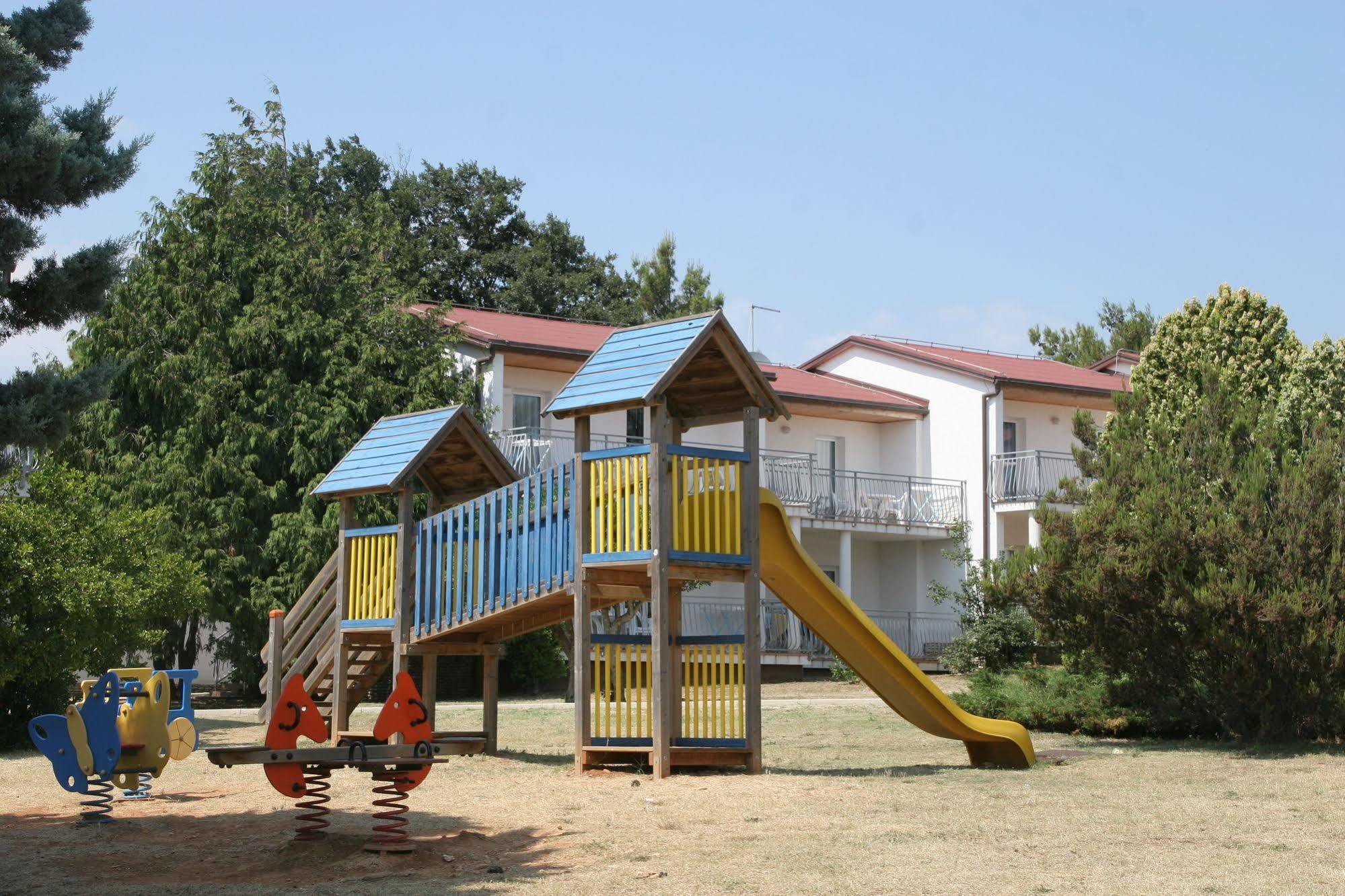 Ai Pini Medulin Resort מראה חיצוני תמונה