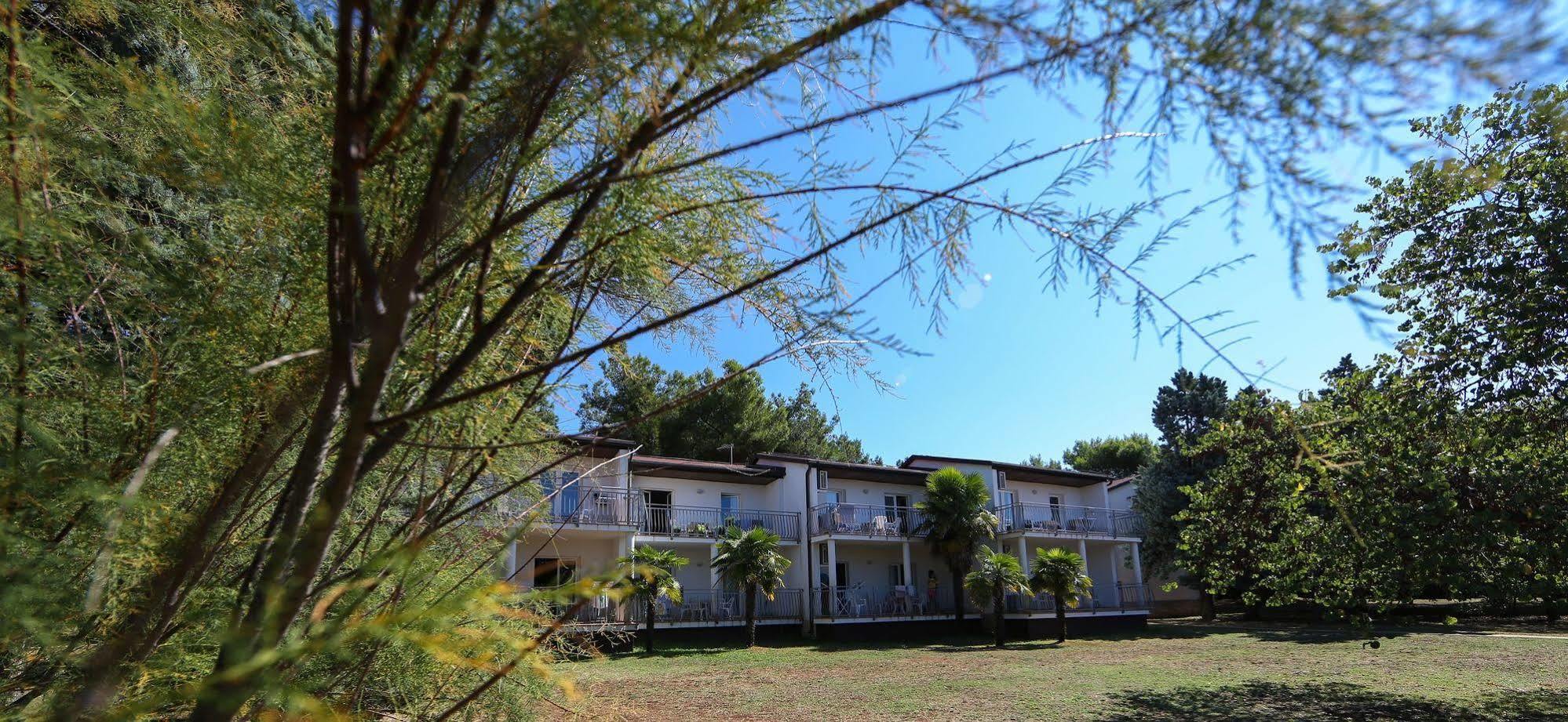 Ai Pini Medulin Resort מראה חיצוני תמונה